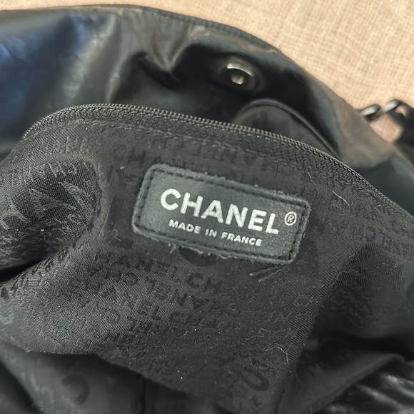 CHANEL Coco Cabas Bag - Picture 8 of 14